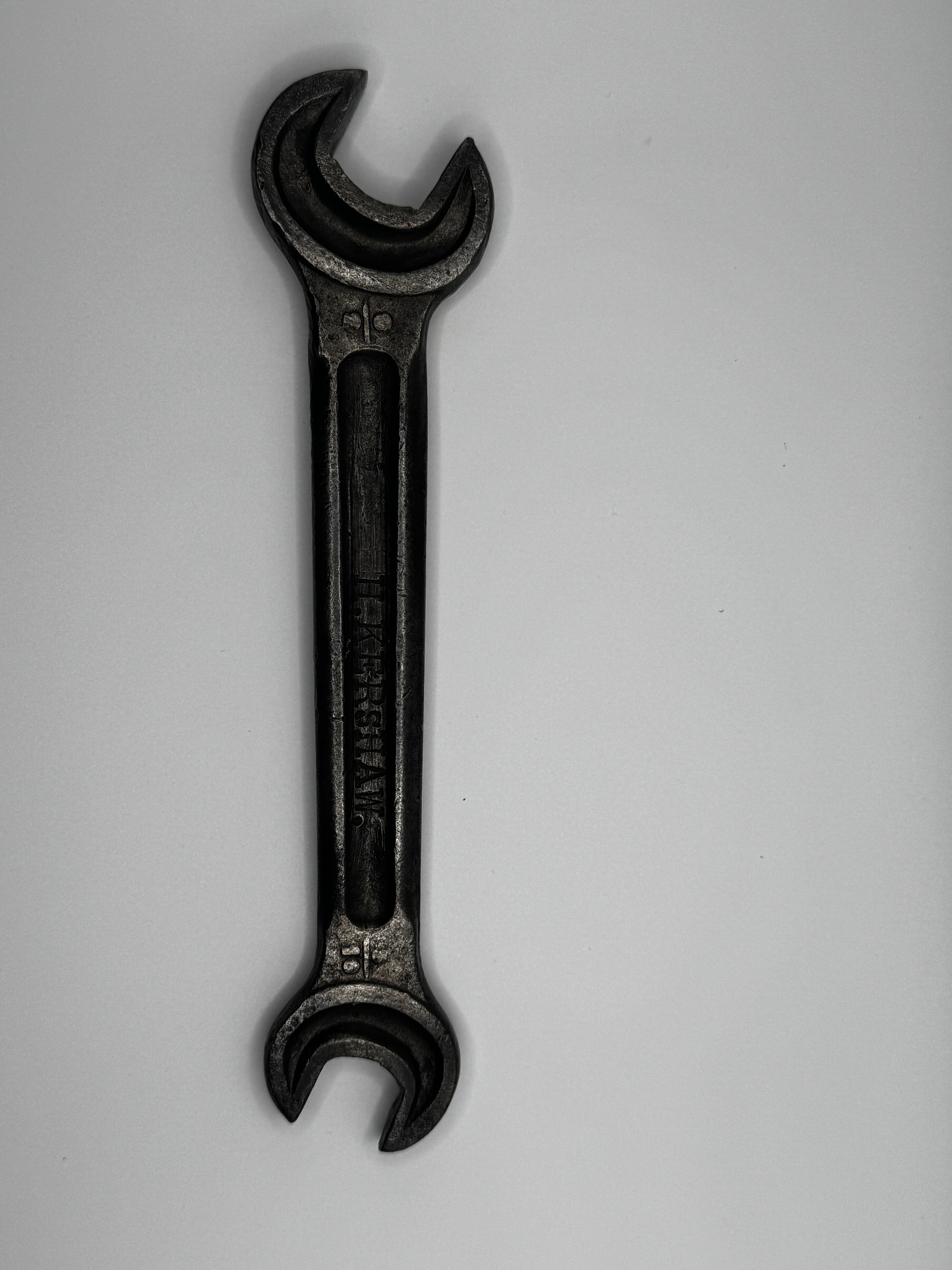 H. KERSHAW. Wrench